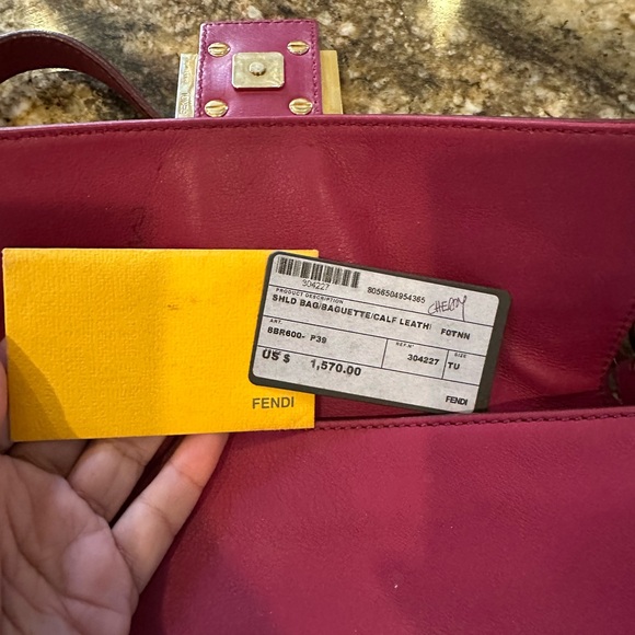 Pink Fendi Bagette - Picture 6 of 8
